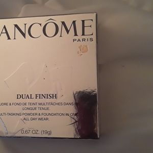 lancome dual finish multitasking powder